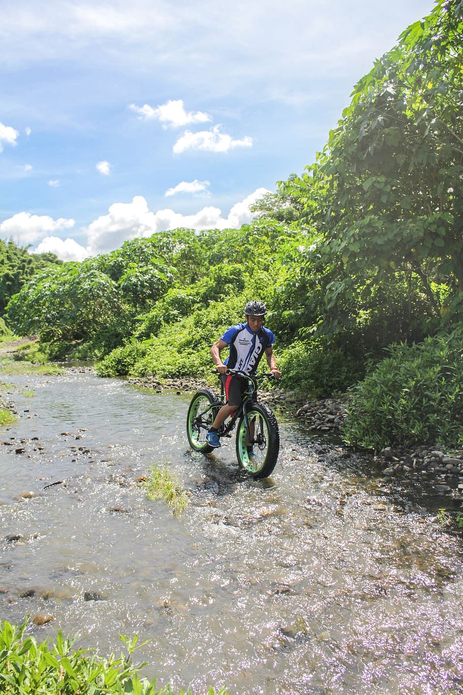 Man Riding on Bicycle, action, adventure, bike, biking, cycling HD wallpaper