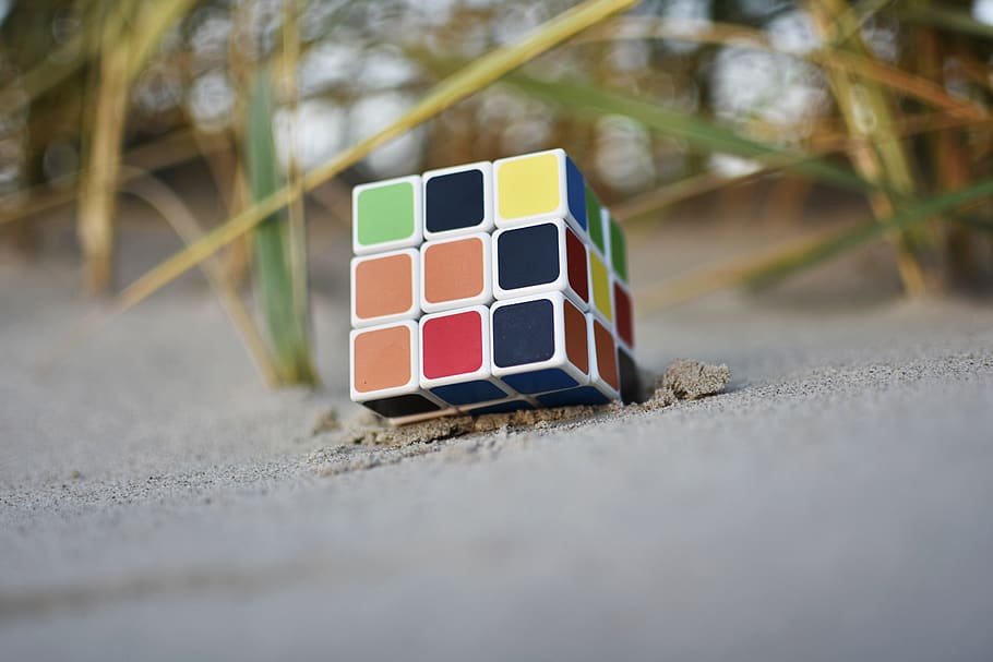 rubik's cube, puzzle, game, play, logic, brain exercise, pastime