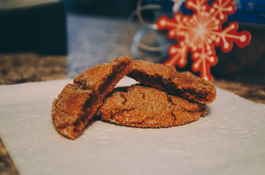 cookies, gingerbread, food, dessert, christmas, holiday, sugar HD wallpaper