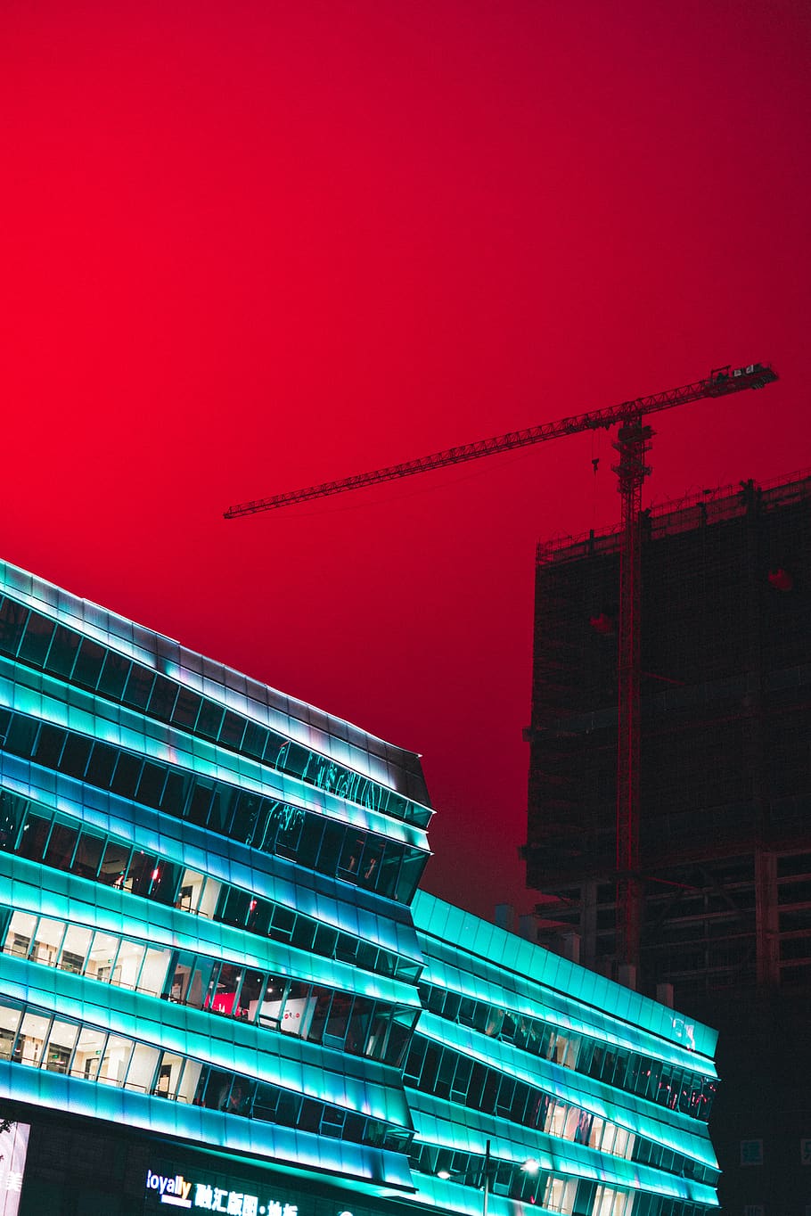 tower crane between buildings under red sky, architecture, building exterior HD wallpaper