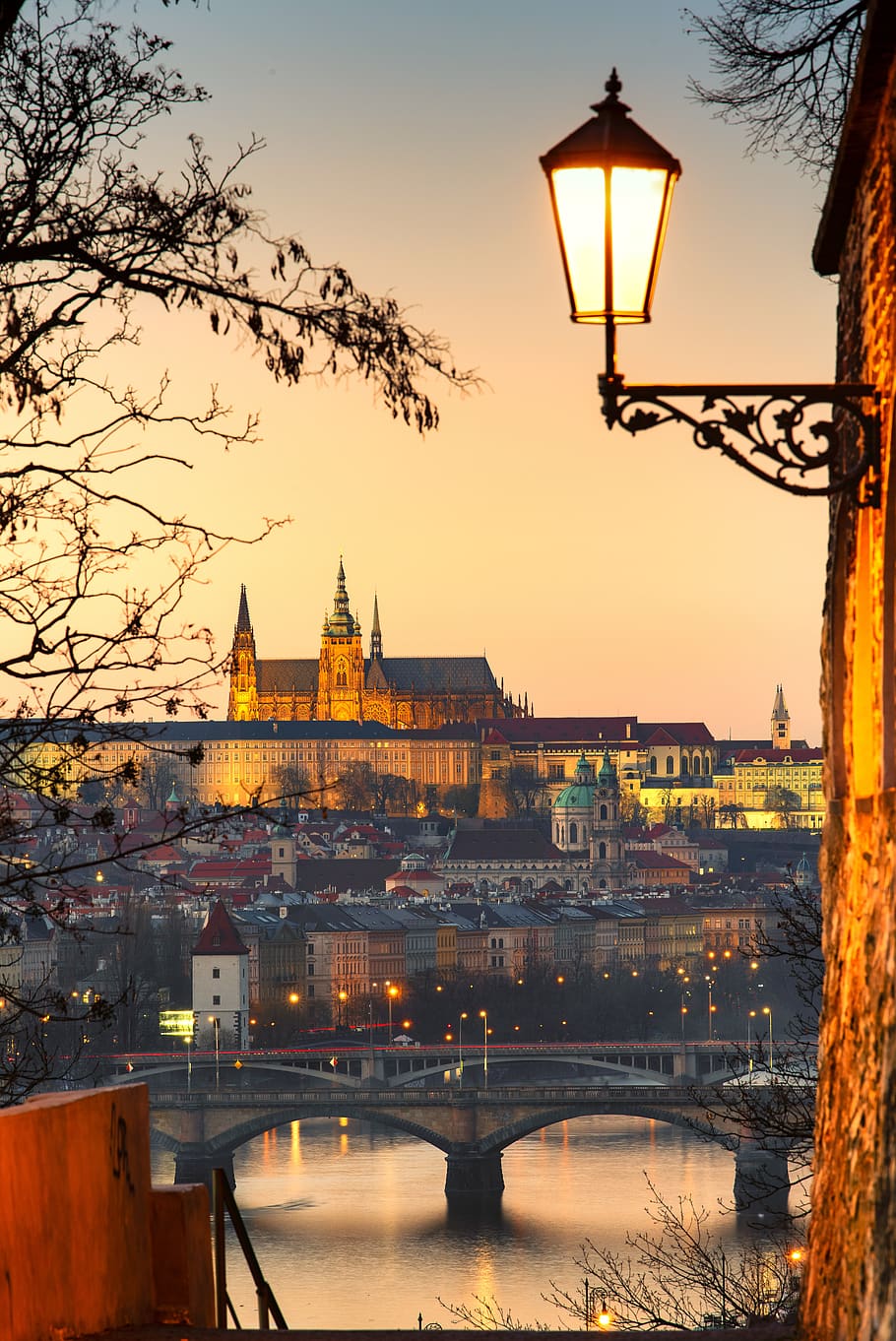 prague, castle, river bridge, lamp, evening, city, architecture HD wallpaper
