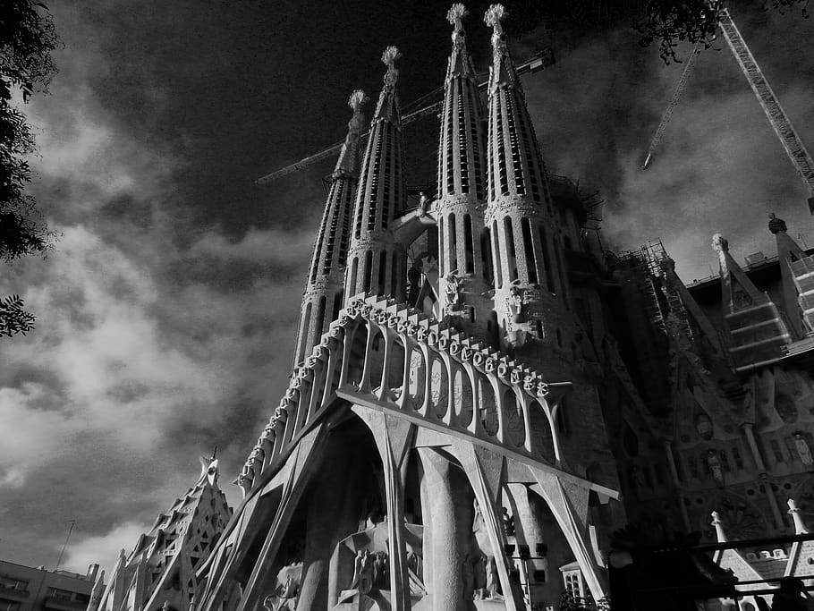 spain, barcelona, la sagrada familia, architecture, built structure