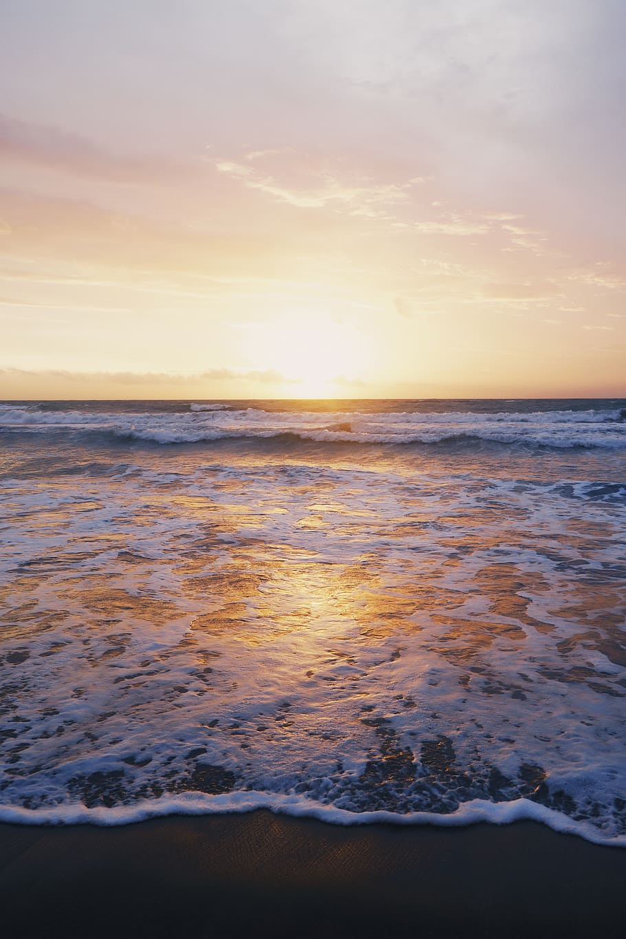 Photo of Ocean Waves Near Seashore during Sunset, bali, beach HD wallpaper
