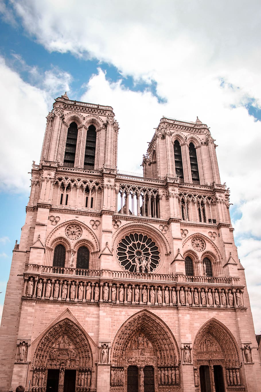 france, paris, cathédrale notre-dame de paris, architecture