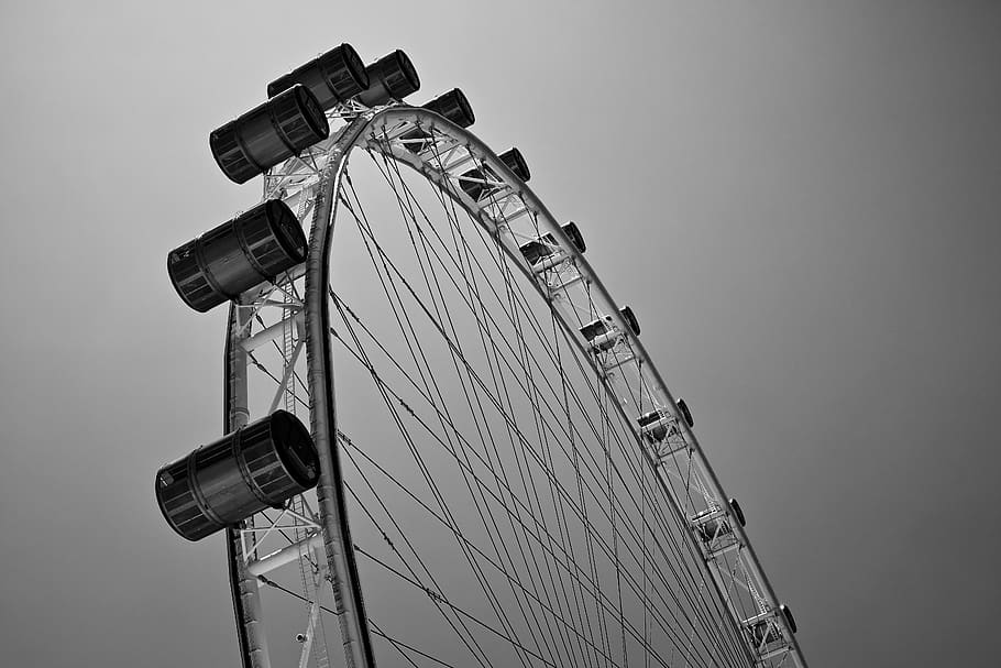 grayscale photography of Ferris wheel, amusement park, singapore