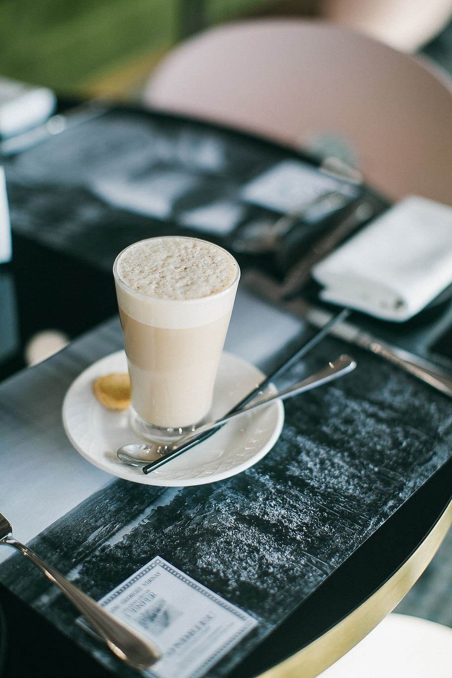 Shake in Glass Cup, beverage, caffeine, cappuccino, coffee, coffee drink HD wallpaper