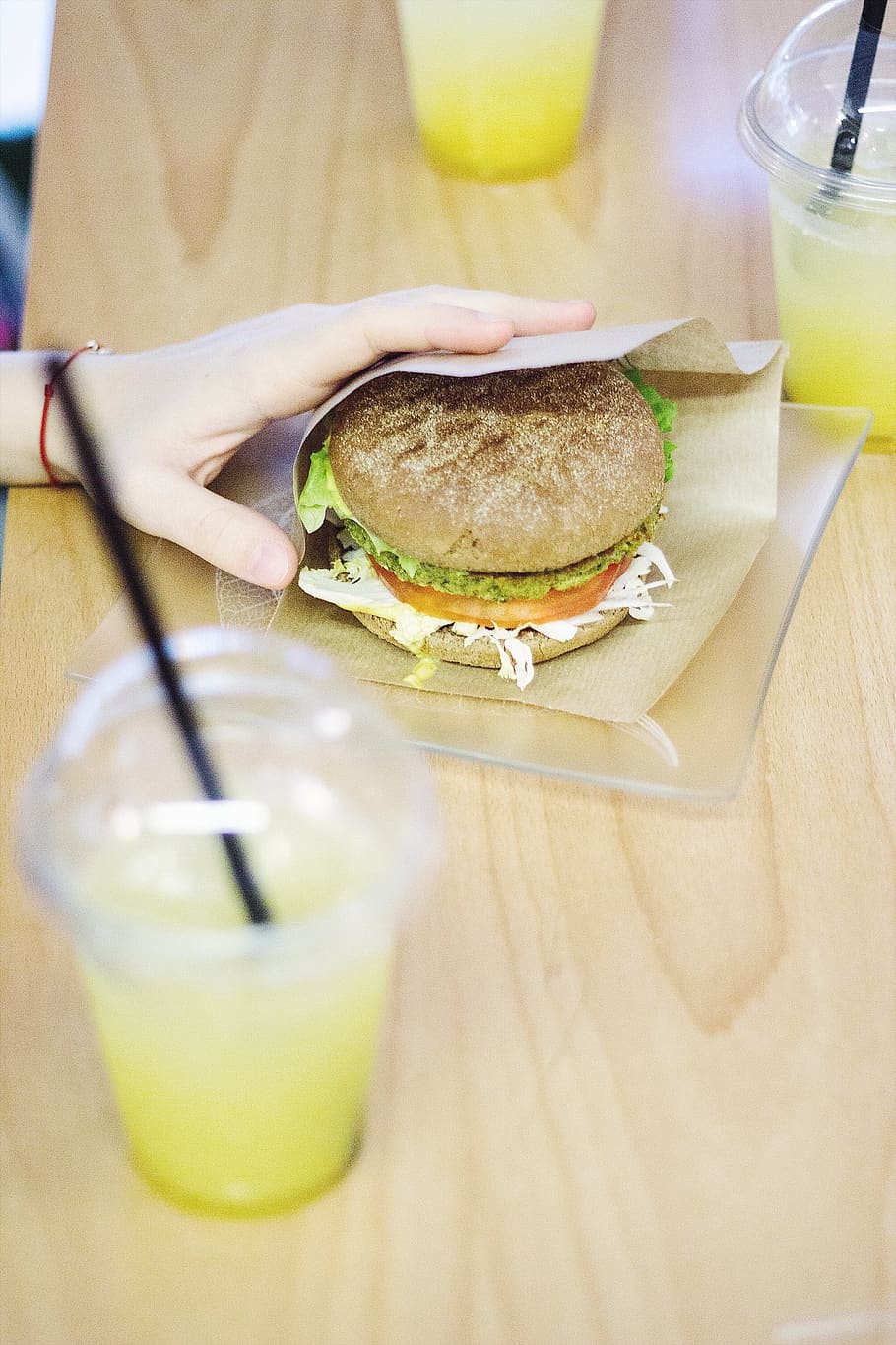 vegan, burger, café, food and drink, freshness, refreshment HD wallpaper