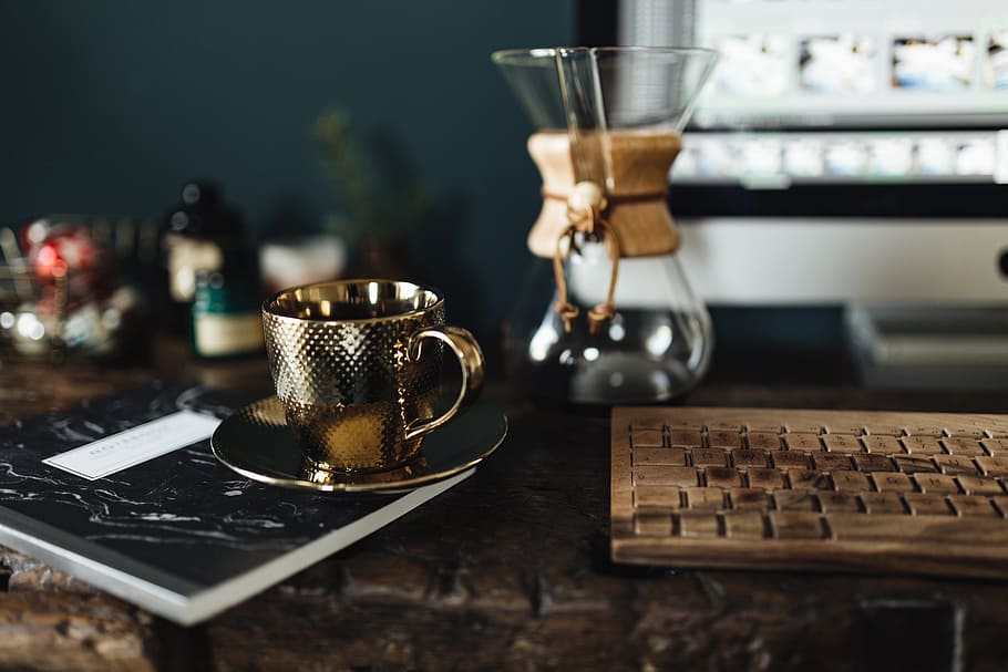 Vintage Workbench Desk, office, workspace, old, retro, wooden HD wallpaper