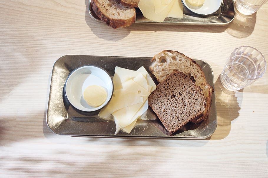 cheese and bread on tray, food and drink, table, freshness, ready-to-eat, HD wallpaper