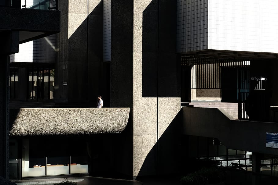 gray concrete terrace, united kingdom, barbican, london, silhouette HD wallpaper