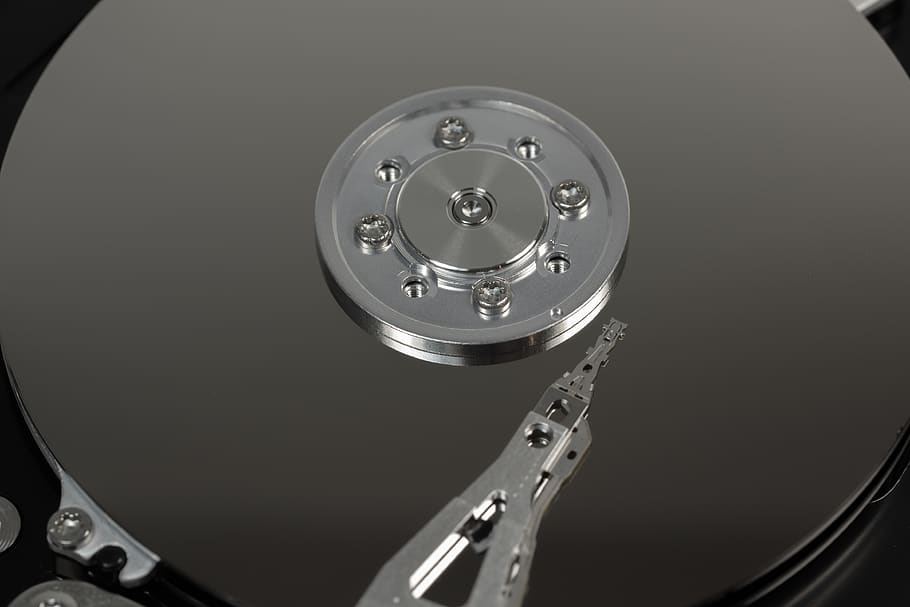 Grey Metal Plier on Round Disc, chip, data, detail, digital, disk HD wallpaper