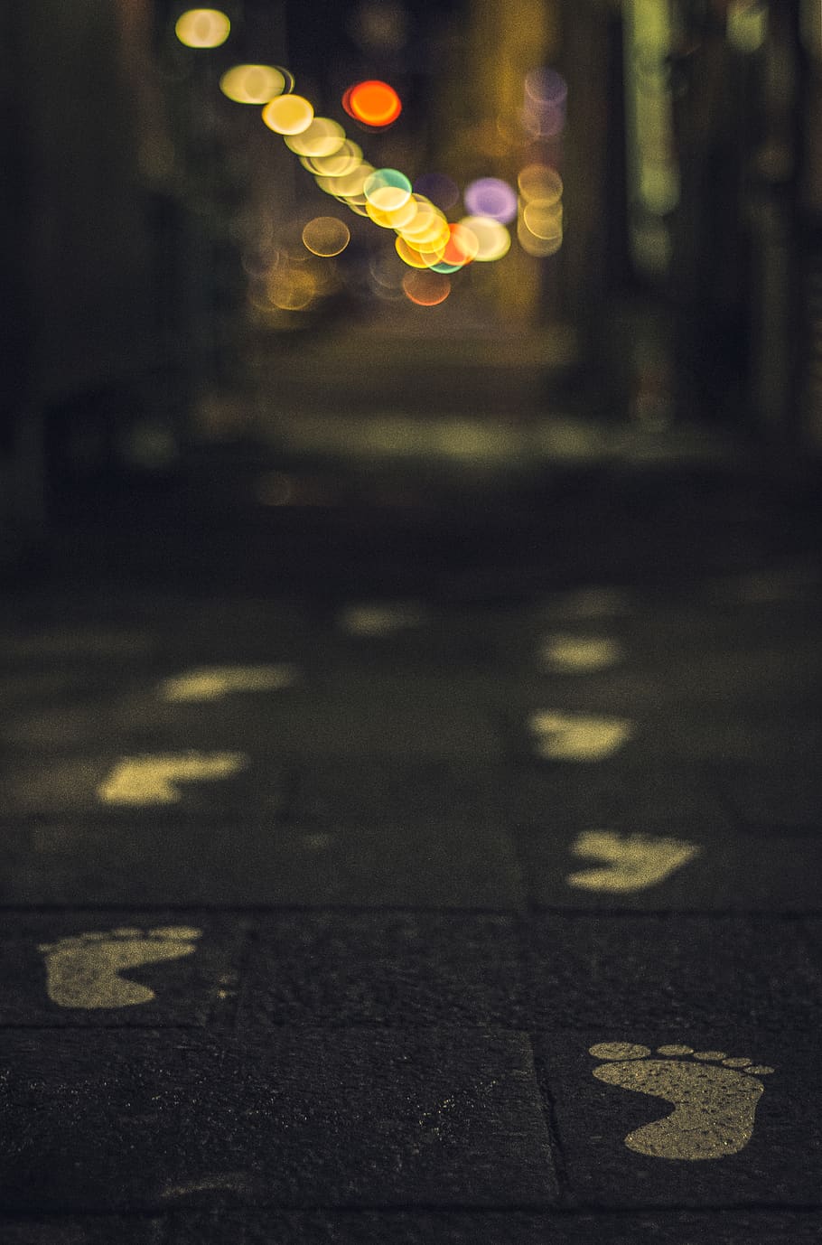 germany, munich, footsteps, light, street, urban, still life HD wallpaper