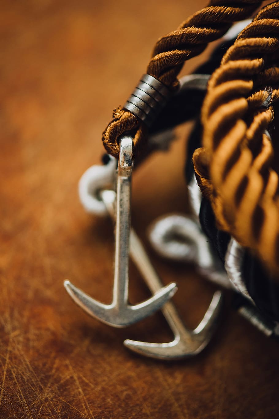 anchor, charm, fish, sea, firm, selective focus, close-up, still life HD wallpaper