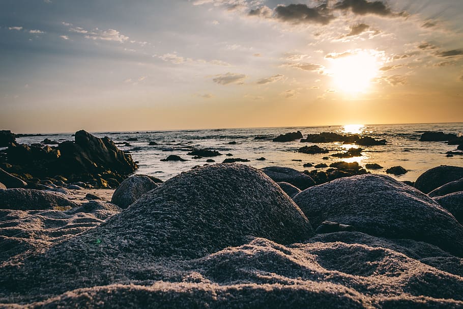 sunset, lake, river, rocks, sand, beach, scenery, waves, reflection HD wallpaper