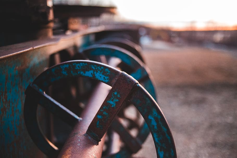 steering wheel, machine, rust, spoke, banister, handrail, gear HD wallpaper