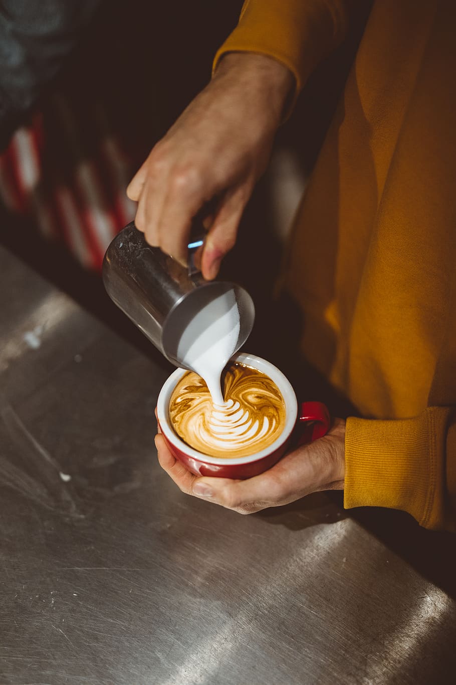 person preparing espresso, food and drink, coffee, real people HD wallpaper
