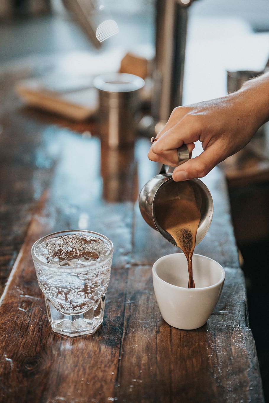 person pouring coffee in mug, food and drink, refreshment, human hand HD wallpaper