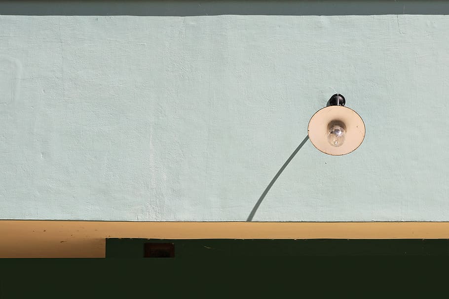 white light bulb, wall, minimal, interior design, lamp, glass HD wallpaper
