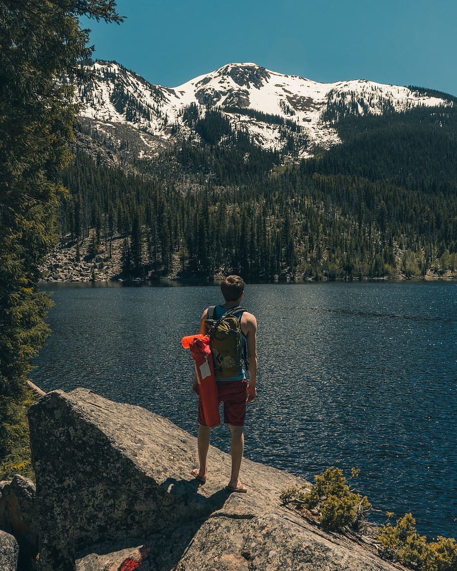 lake, trees, forest, mountains, water, real people, lifestyles HD wallpaper