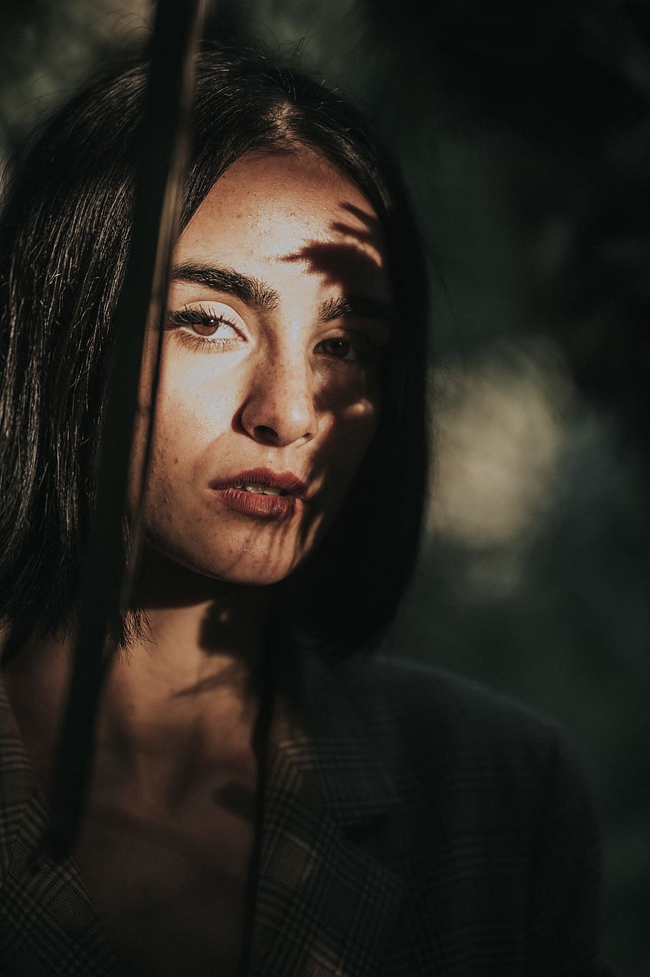 woman with under tree, headshot, portrait, one person, young adult HD wallpaper