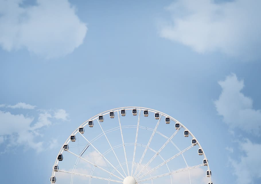 Photography of Ferris Wheel, architecture, bright, clouds, daylight HD wallpaper