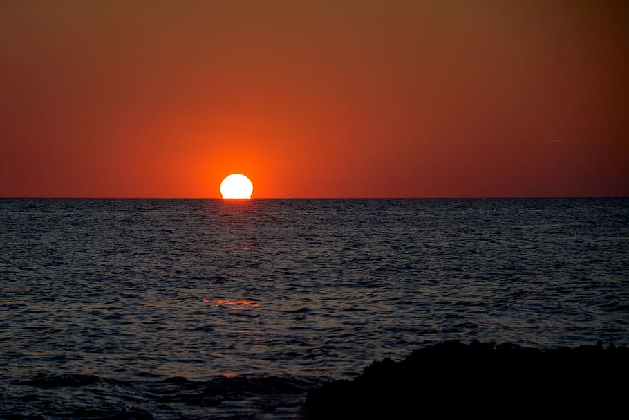 sunset, twilight, sea, sky, horizon, horizon over water, beauty in nature HD wallpaper