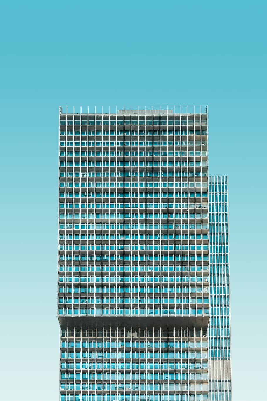 gray concrete building, built structure, blue, architecture, building exterior HD wallpaper