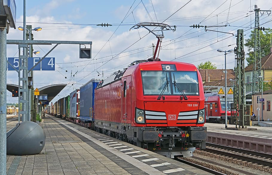 container train, deutsche bahn, station transit, platform, electric locomotive