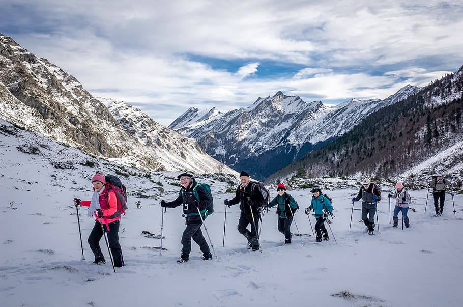 bouleste, pyrénées, mountain, snow, group, hiking, sky, winter HD wallpaper