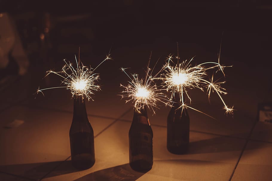 bottle, beer, light, new, year, happy, happynewyear, eve, photography HD wallpaper