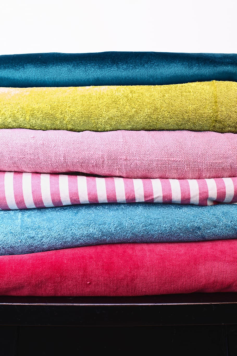 assorted-color apparel, bath towel, rug, blanket, quilt, wool, HD wallpaper