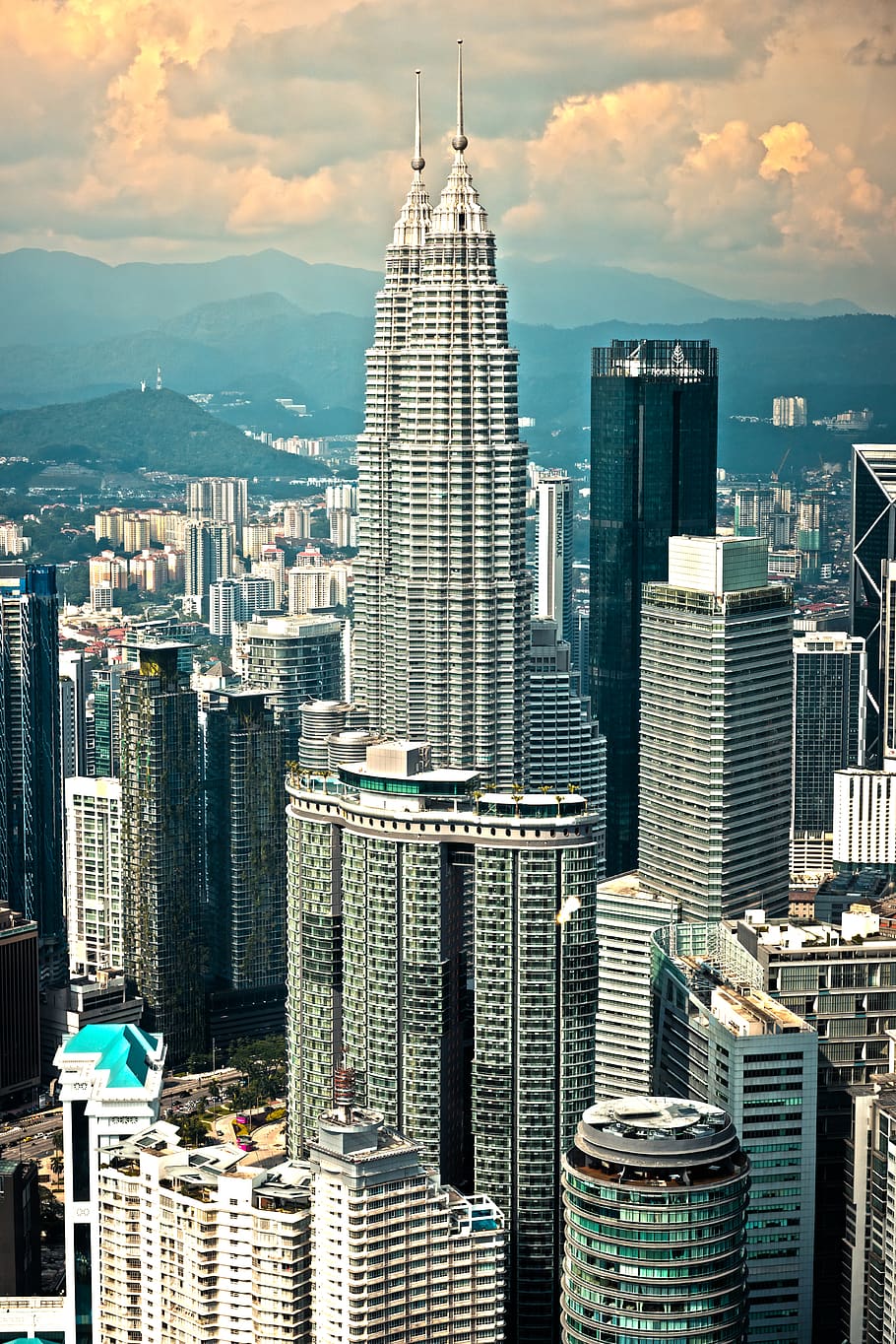 high rise buildings, town, urban, city, metropolis, office building HD wallpaper