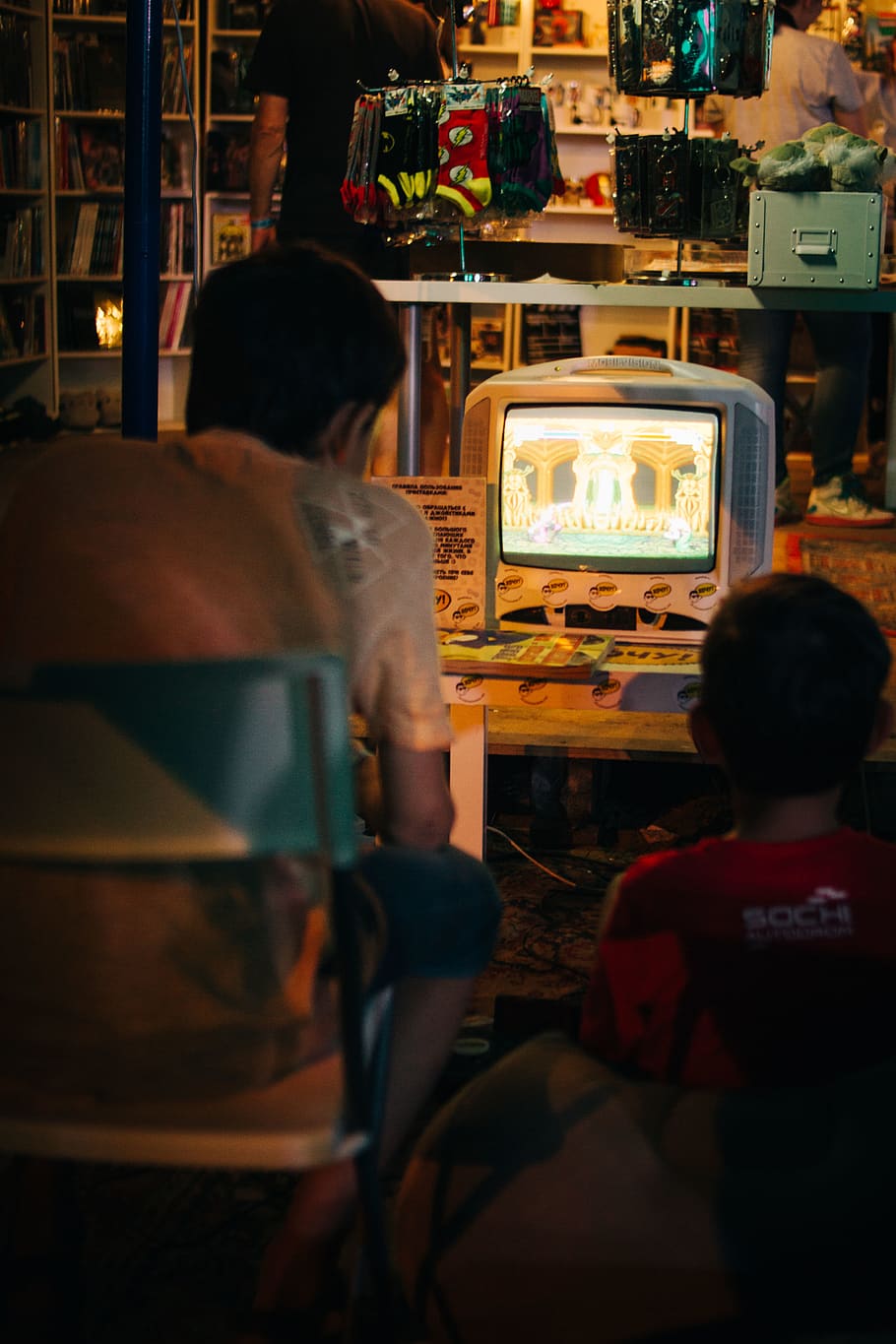 person, human, screen, display, monitor, electronics, tv, arcade game machine HD wallpaper
