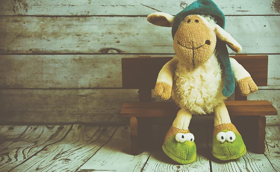 sheep, sleepyhead, cap, slippers, teddy bear, stuffed animal HD wallpaper