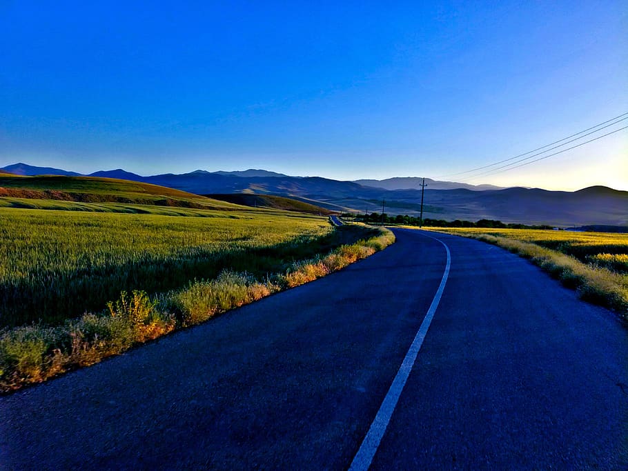 road, sky, spring, blue, asphalt, farm, transportation, landscape HD wallpaper