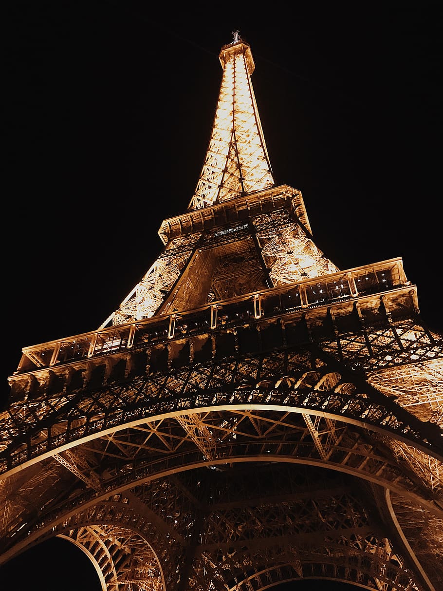Eiffel Tower, Paris at nighttime, architecture, built structure HD wallpaper