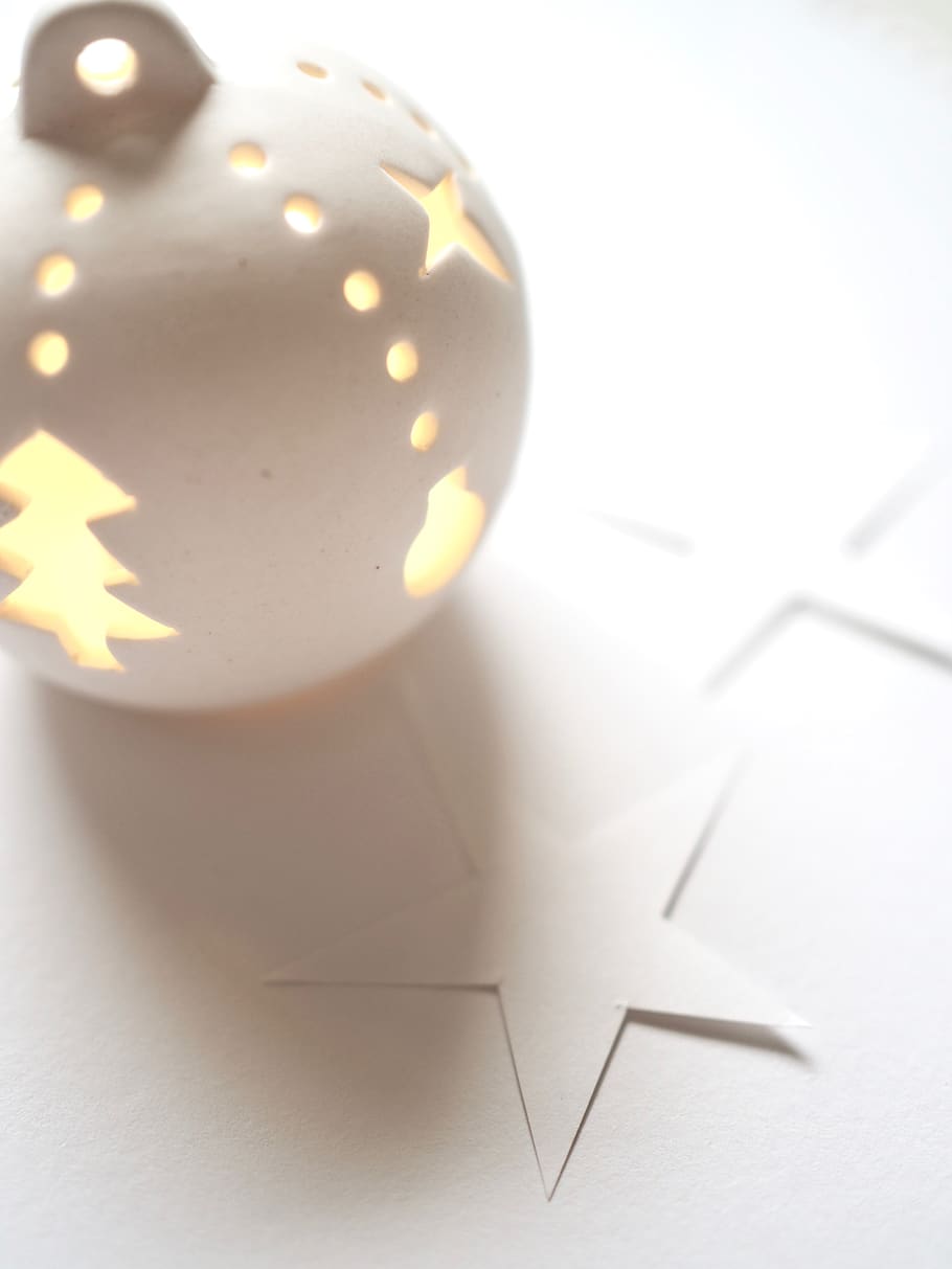 website, write, blogging, minimal, decoration, bauble, celebrate HD wallpaper