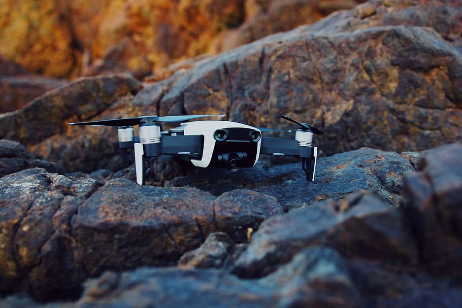 Shallow Focus Photography of White and Black Quadcopter Drone, HD wallpaper