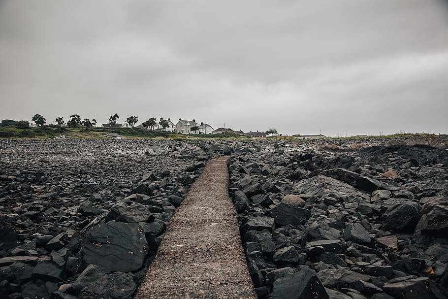 empty pathway on rock terrain during daytime, rubble, slate, road HD wallpaper