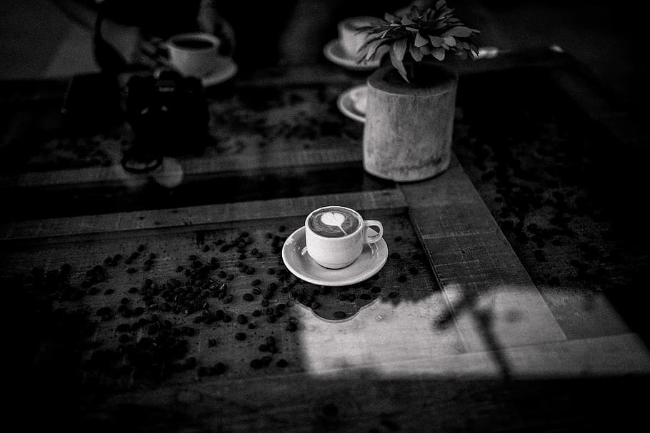 latte on table, pottery, saucer, coffee cup, wake up, teapot HD wallpaper