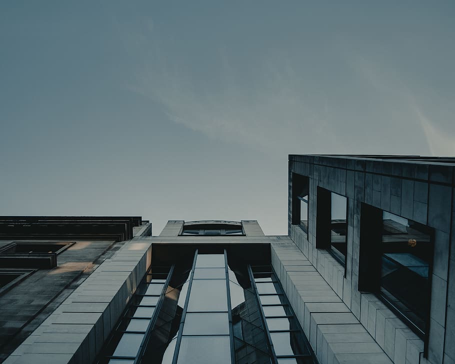 office building, window, architecture, urban, town, city, home decor HD wallpaper