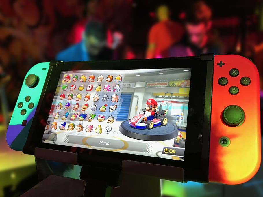 Turned-on Red and Green Nintendo Switch, arcade, buttons, design HD wallpaper