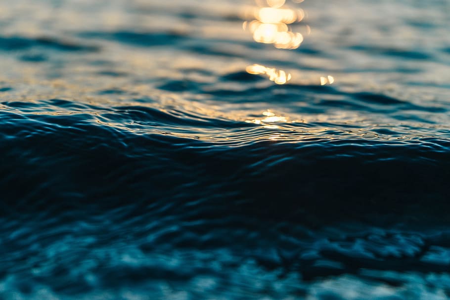 sea, ocean, water, waves, nature, bokeh, light, rippled, waterfront HD wallpaper