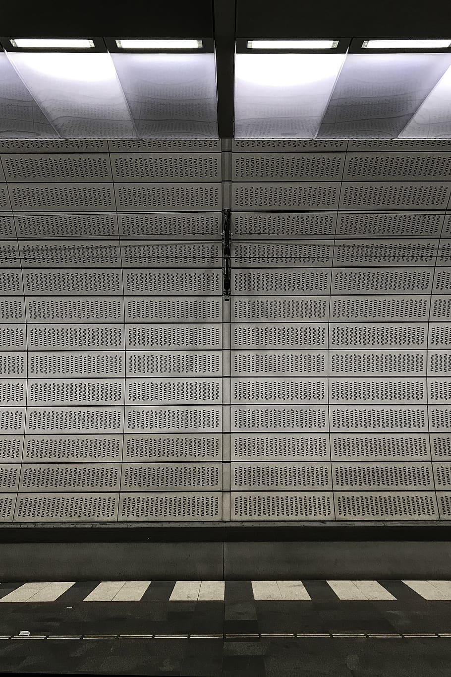 black concrete road, pattern, indoors, architecture, transportation HD wallpaper