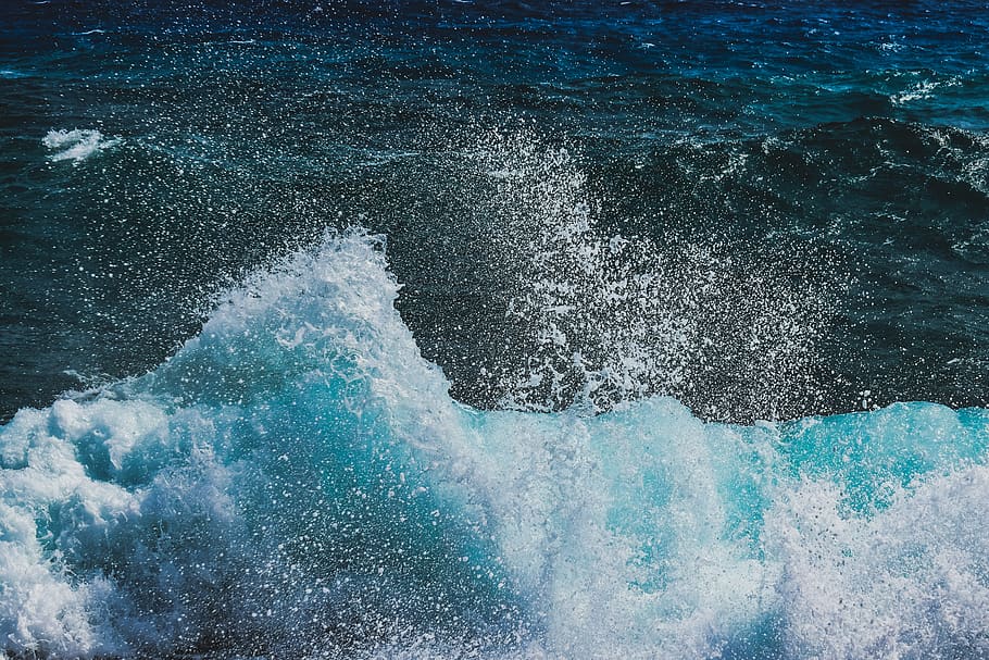 waves, splash, wind, spray, foam, nature, splashing, sea, seascape HD wallpaper
