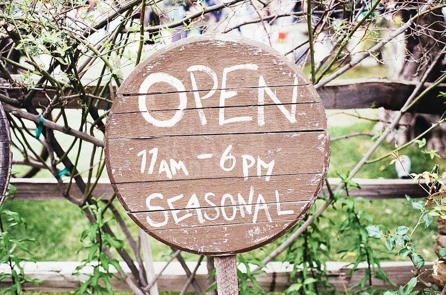 Brown and White Open Signage, text, communication, western script HD wallpaper