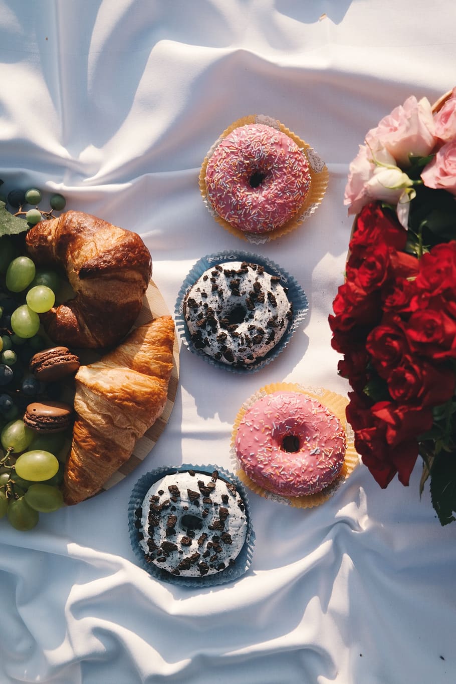 outsoor, flower, picnic, breakfast, lunch, pastry, dessert HD wallpaper