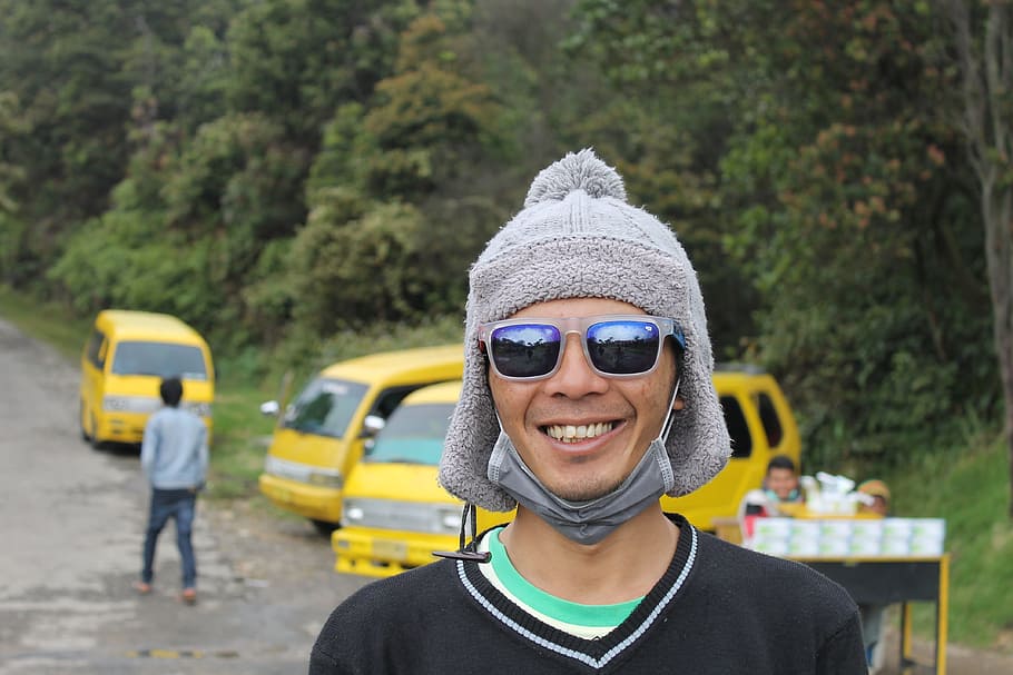 people, yellow, fun, glasses, endurance sports, portrait, headshot HD wallpaper