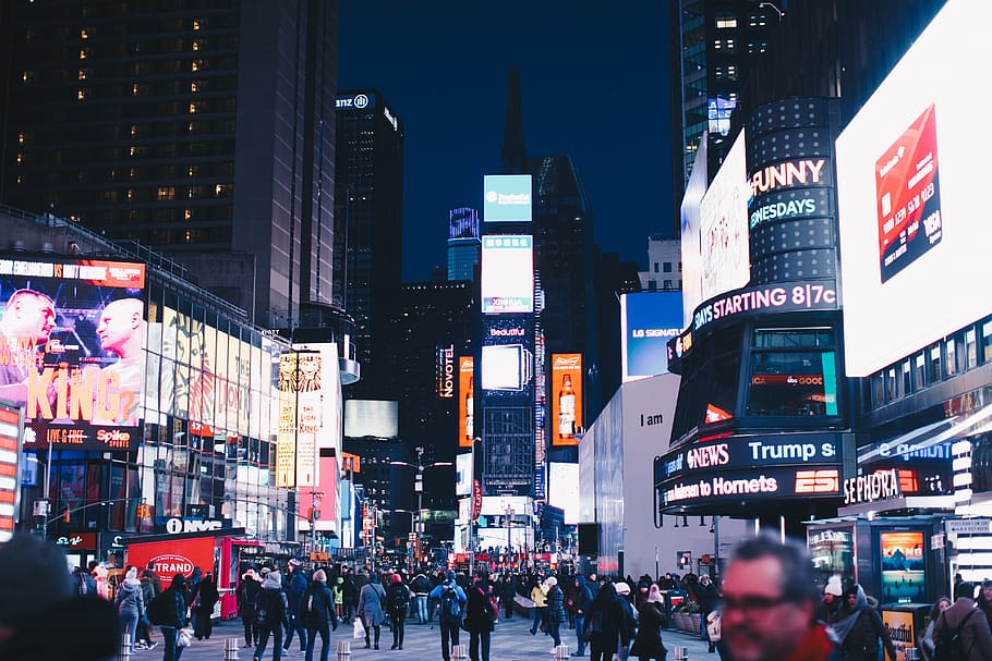 People Walks in Time Square, billboard, buildings, city, citylights, HD wallpaper