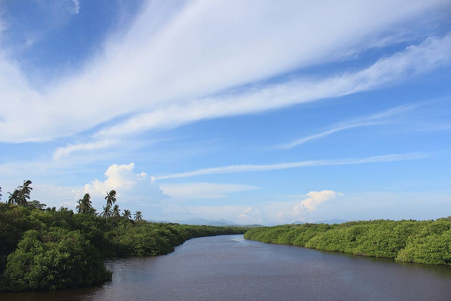 mexico-puente-de-los-cocodrilos-sky-blue.jpg